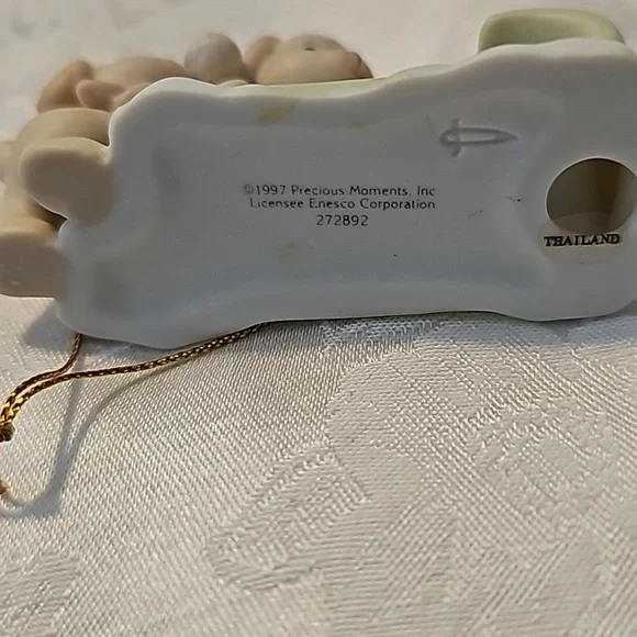 Precious Moments PUPPIES ON A SLED Porcelain Christmas Ornament 1997 #272892 - Picture 3 of 5